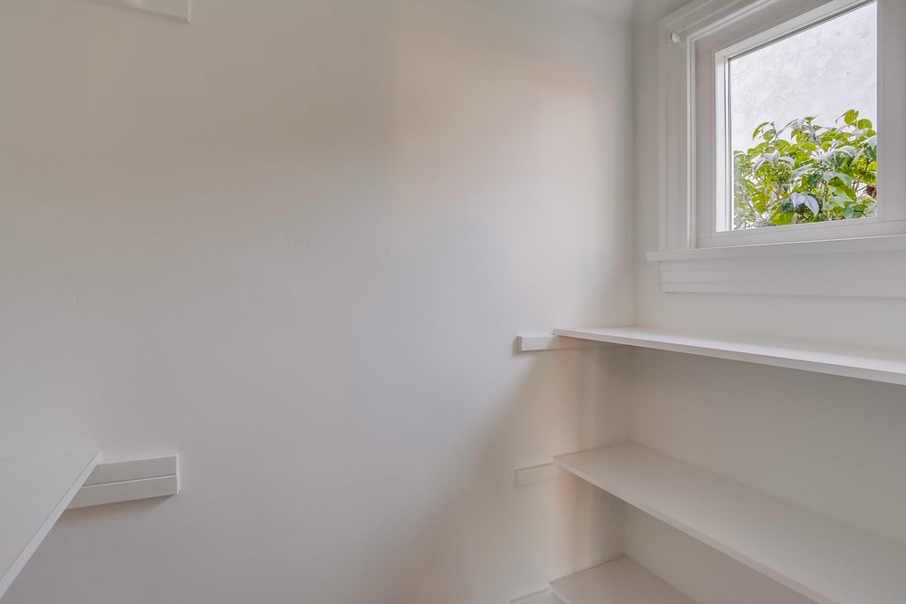 Virtual tour photo 34 of 40 for 4632 Van Dyke Ave