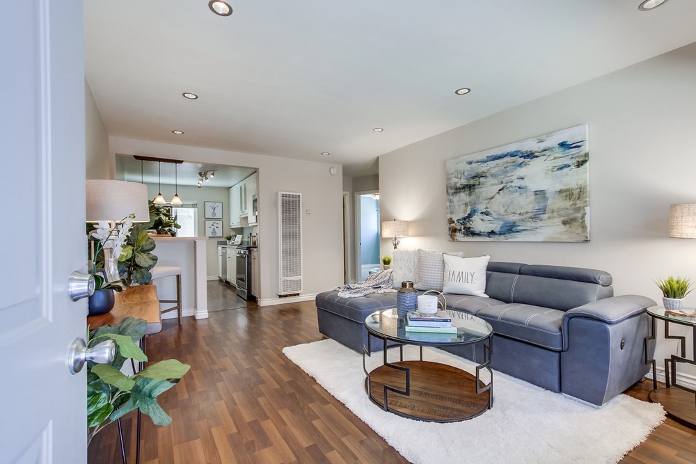Virtual tour photo 14 of 38 for 4633 Bancroft St APT 1