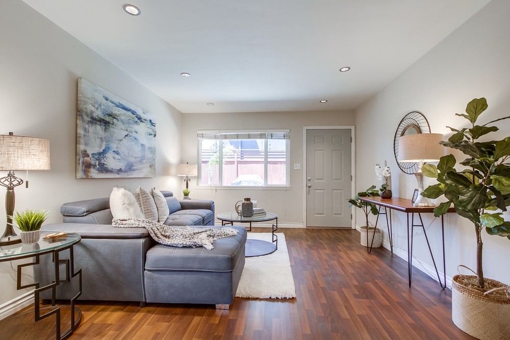 Virtual tour photo 20 of 38 for 4633 Bancroft St APT 1