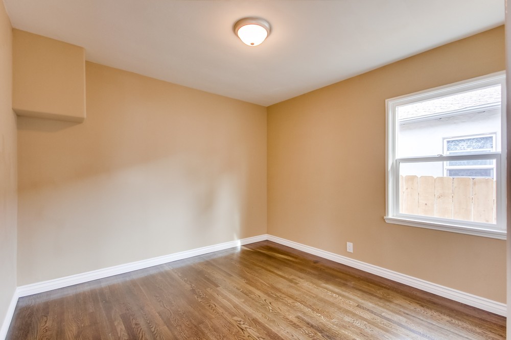 Virtual tour photo 17 of 32 for 4633 Cajon Way
