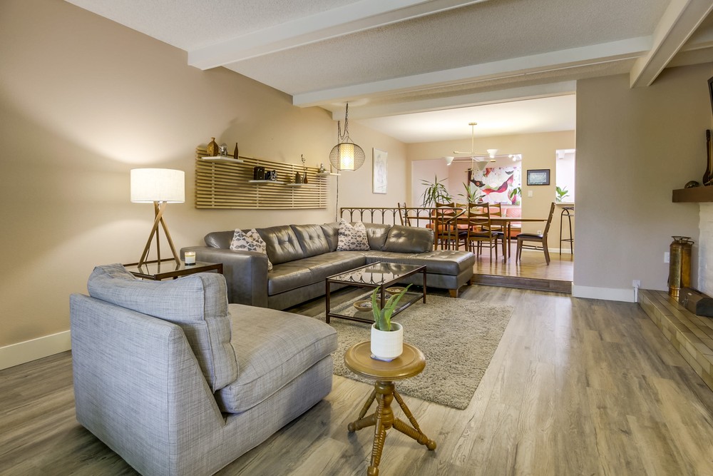 Virtual tour photo 5 of 41 for 4633 Collwood Ln