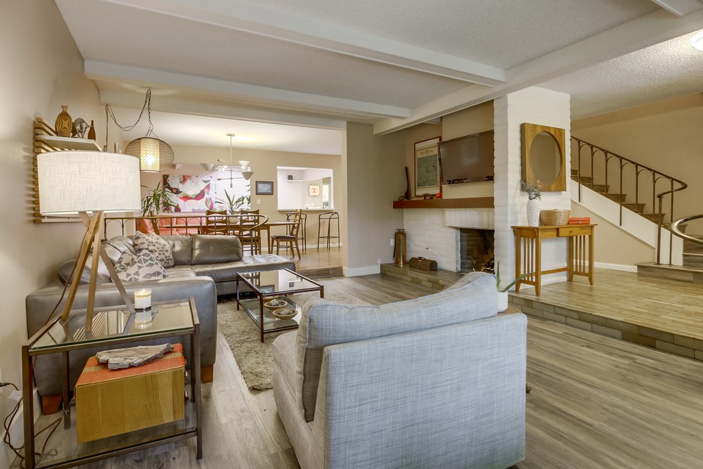 Virtual tour photo 6 of 41 for 4633 Collwood Ln