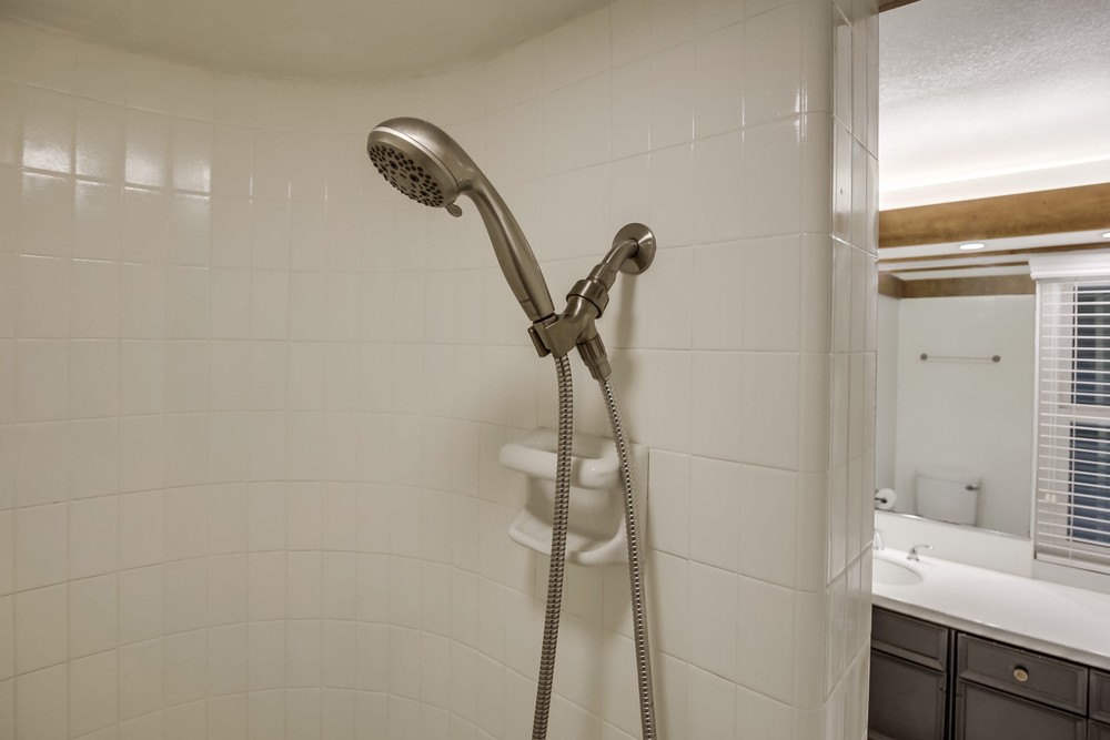 Virtual tour photo 30 of 41 for 4633 Collwood Ln