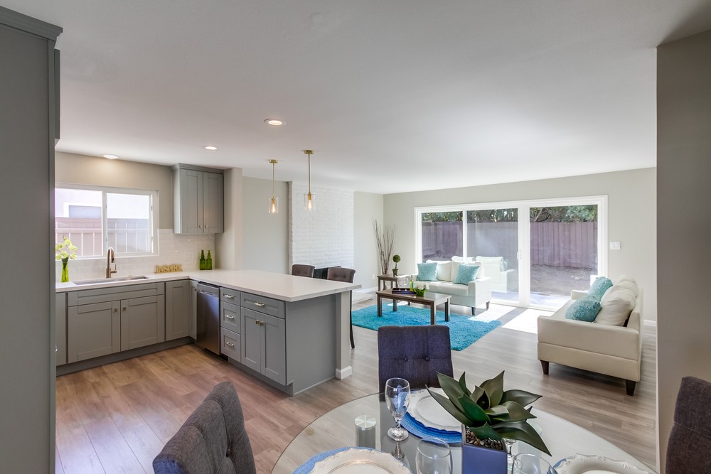 Virtual tour photo 12 of 30 for 4633 Mt Laudo Dr