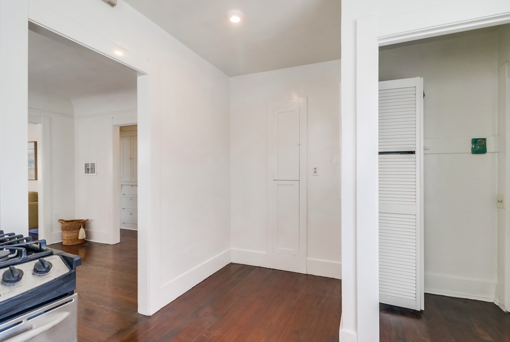 Virtual tour photo 25 of 39 for 4634 30th St