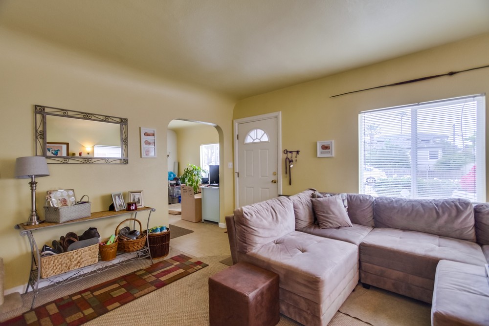 Virtual tour photo 7 of 35 for 4636 Lotus St