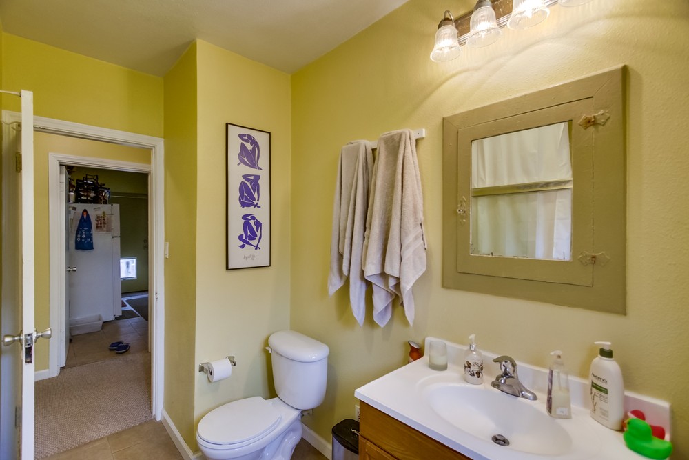 Virtual tour photo 25 of 35 for 4636 Lotus St