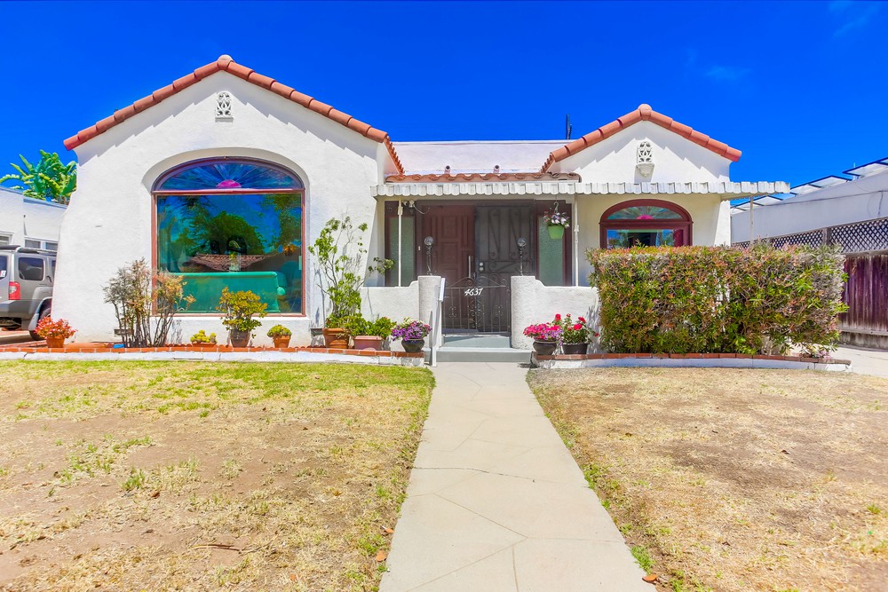 Virtual tour photo 6 of 57 for 4637 Van Dyke Ave