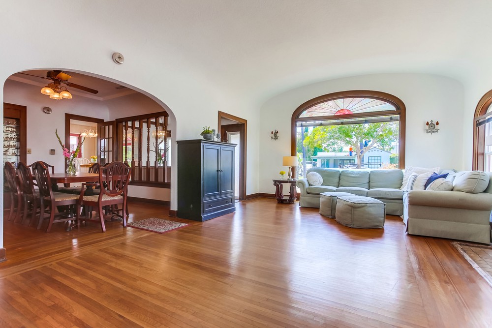 Virtual tour photo 13 of 57 for 4637 Van Dyke Ave