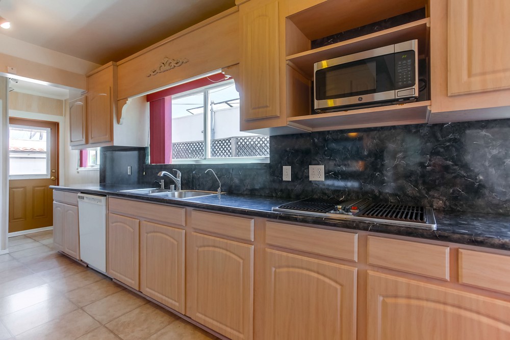 Virtual tour photo 25 of 57 for 4637 Van Dyke Ave