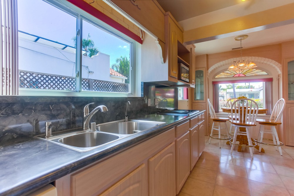 Virtual tour photo 26 of 57 for 4637 Van Dyke Ave
