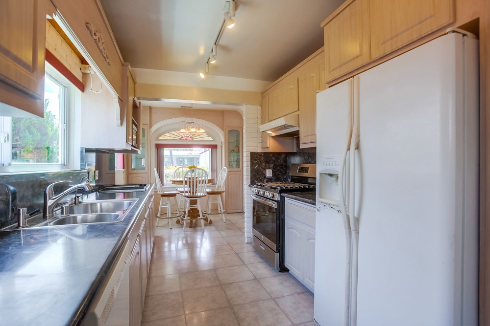 Virtual tour photo 27 of 57 for 4637 Van Dyke Ave