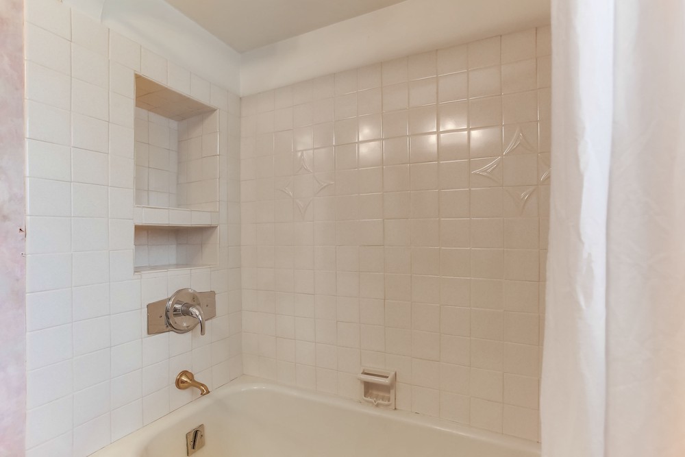 Virtual tour photo 35 of 57 for 4637 Van Dyke Ave
