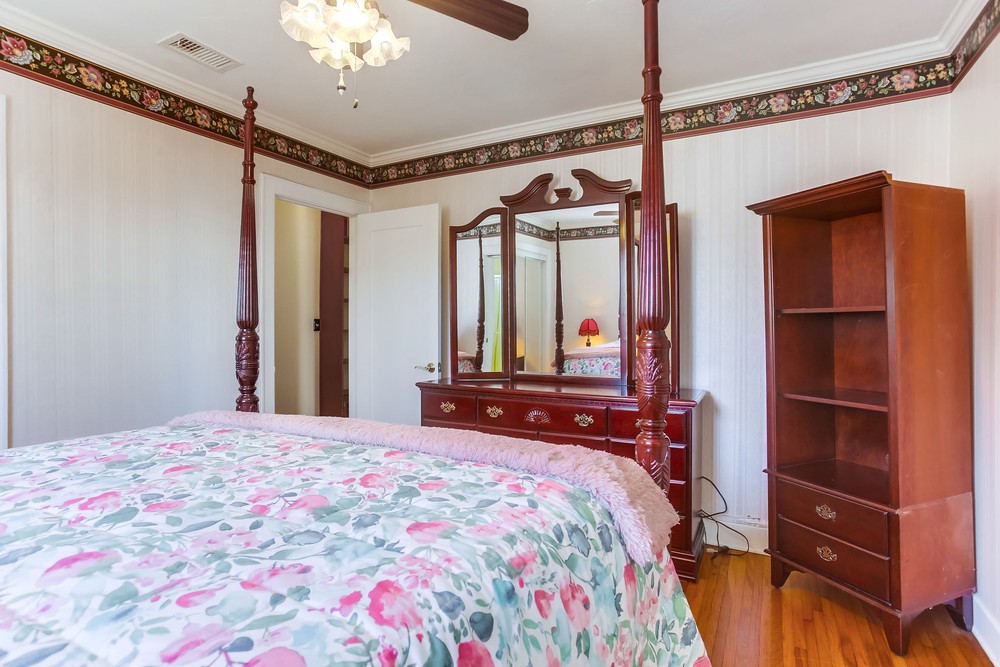 Virtual tour photo 40 of 57 for 4637 Van Dyke Ave