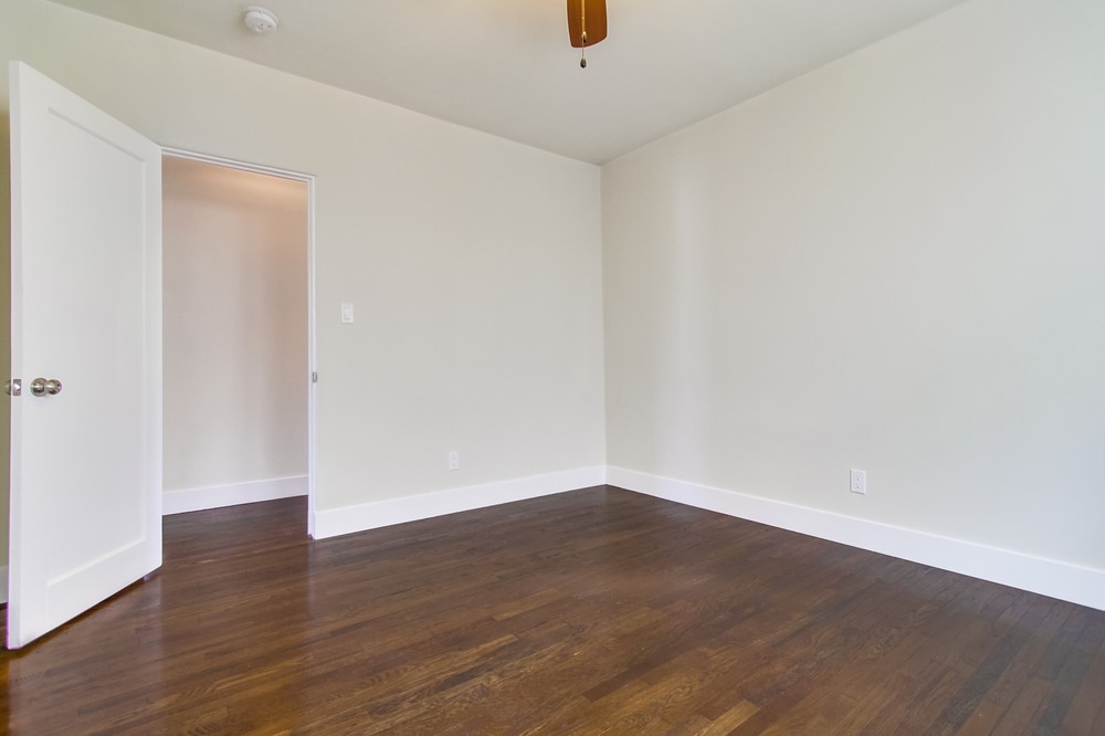 Virtual tour photo 32 of 53 for 4638 60th Street