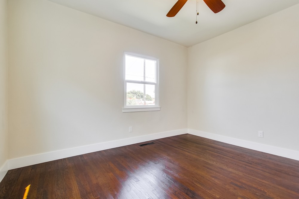 Virtual tour photo 36 of 53 for 4638 60th Street
