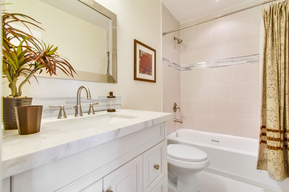Virtual tour photo 39 of 53 for 4638 60th Street