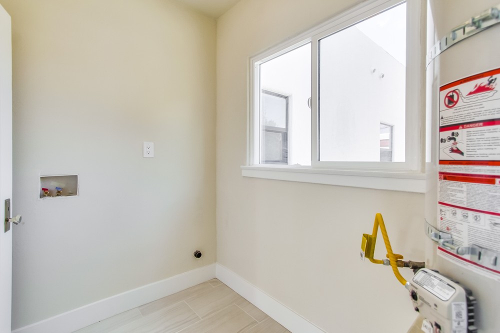 Virtual tour photo 40 of 53 for 4638 60th Street