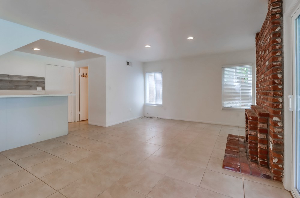 Virtual tour photo 12 of 59 for 4638 Terraza Cir