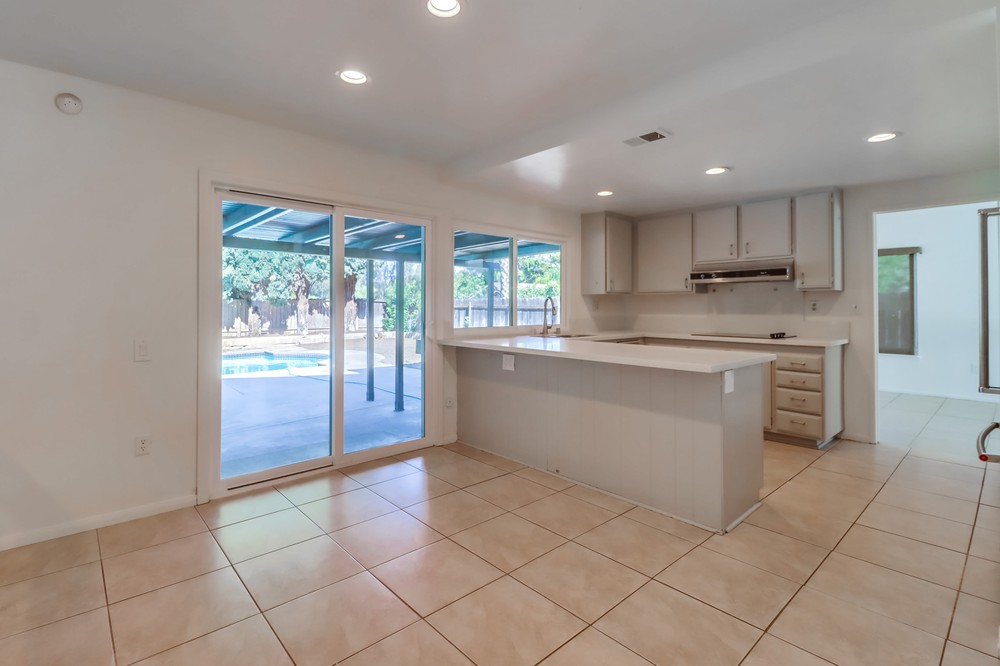 Virtual tour photo 17 of 59 for 4638 Terraza Cir
