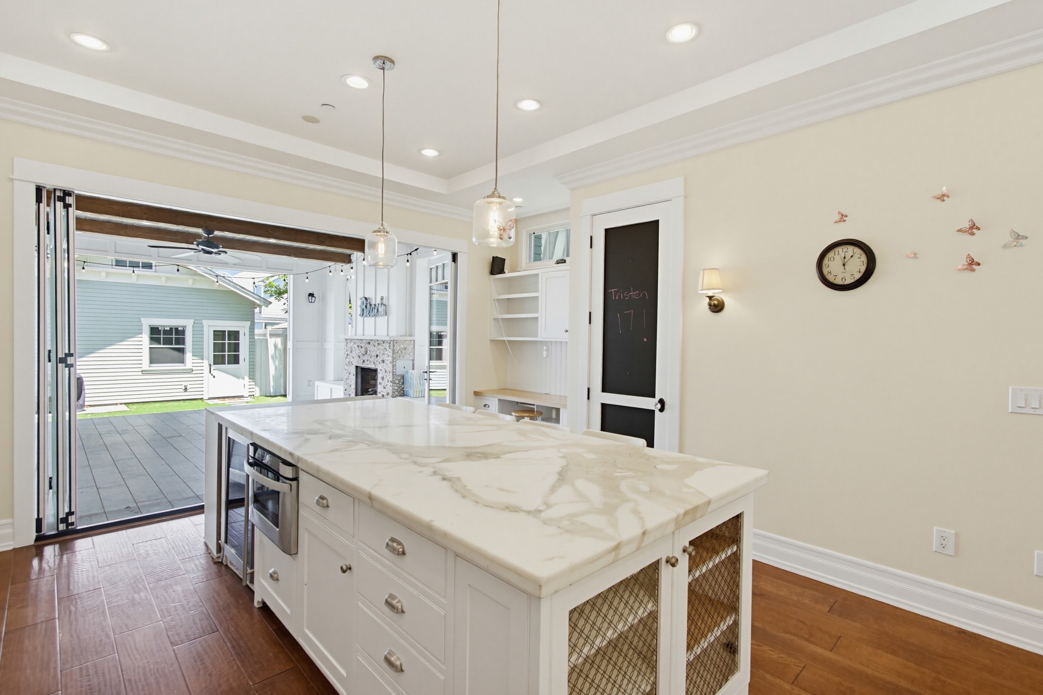 Virtual tour photo 16 of 79 for 464 C Ave