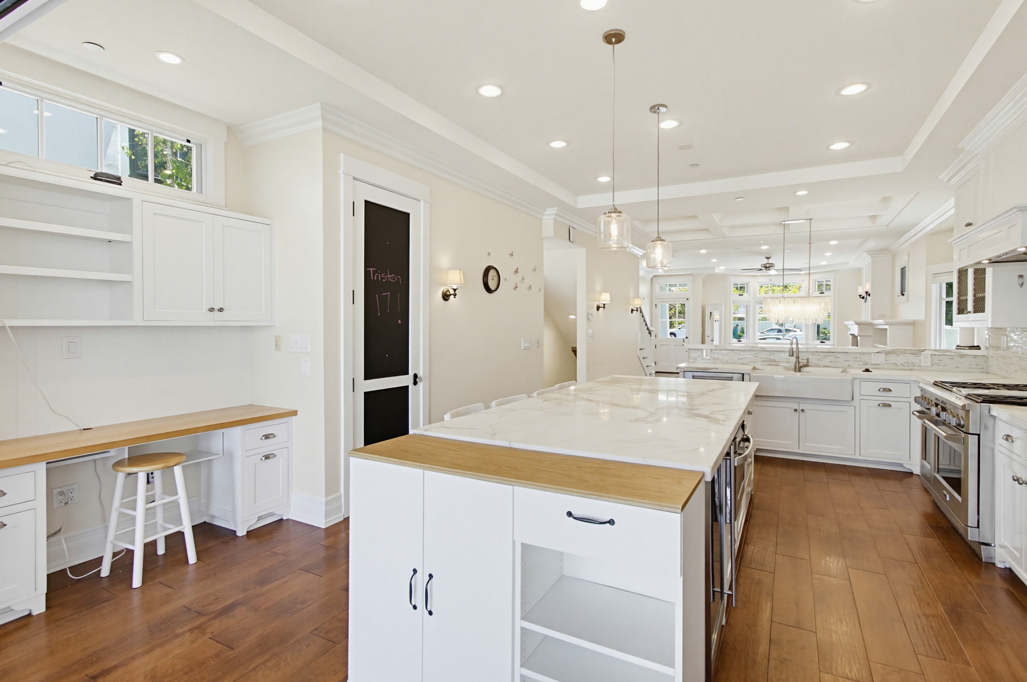 Virtual tour photo 17 of 79 for 464 C Ave