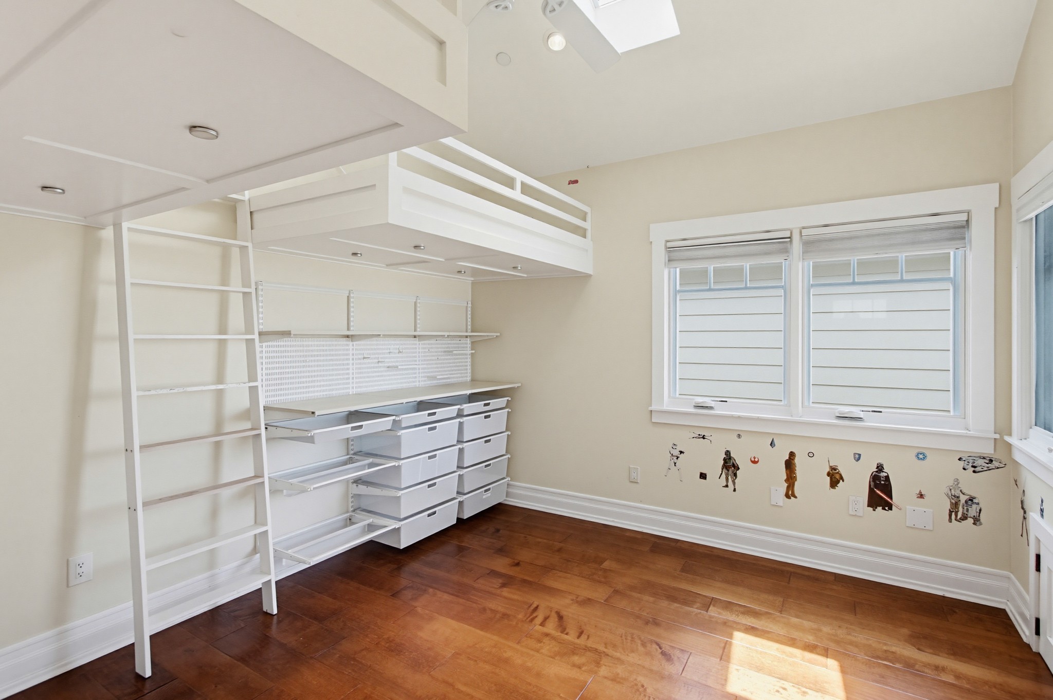 Virtual tour photo 25 of 79 for 464 C Ave