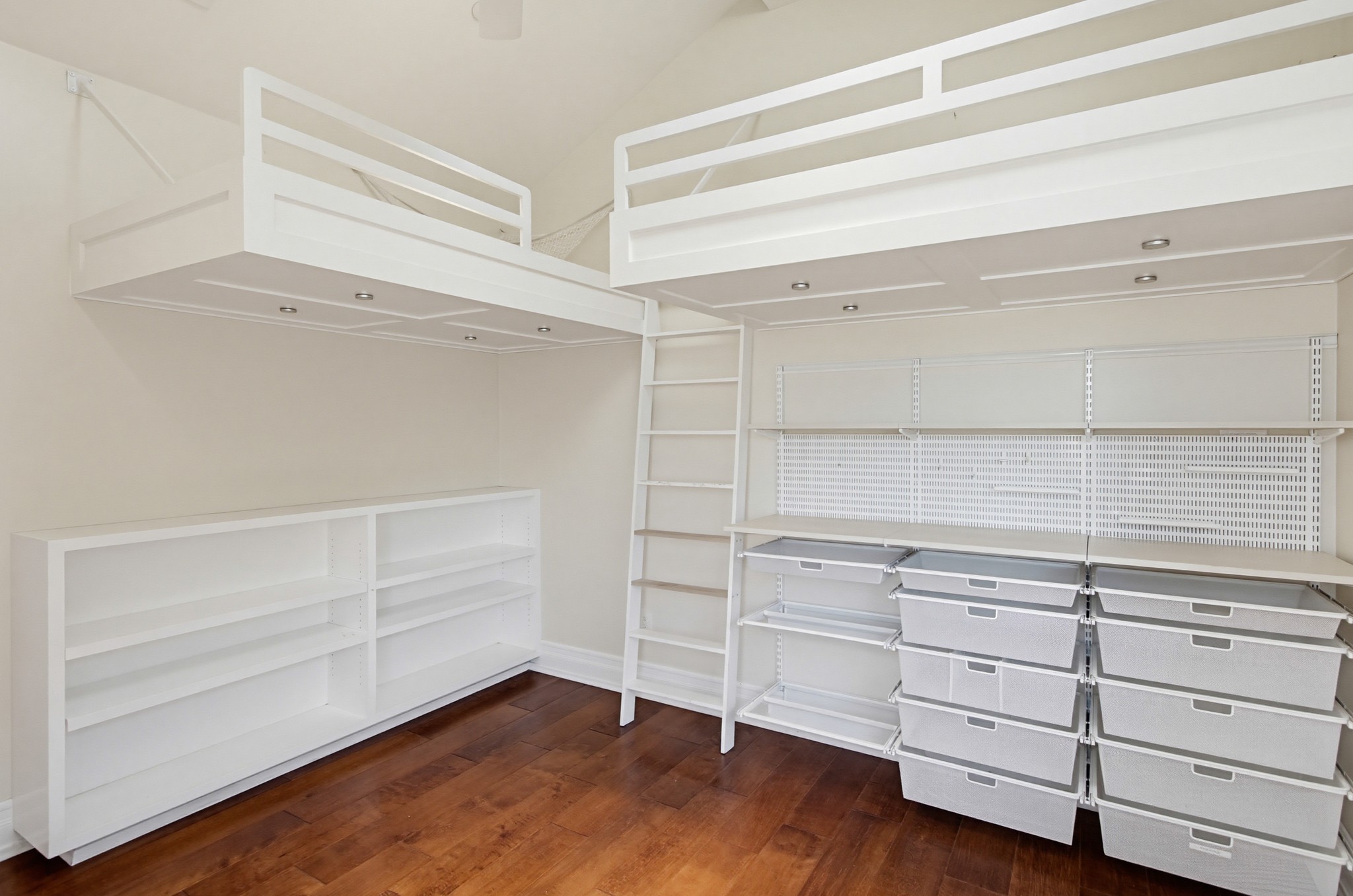 Virtual tour photo 26 of 79 for 464 C Ave