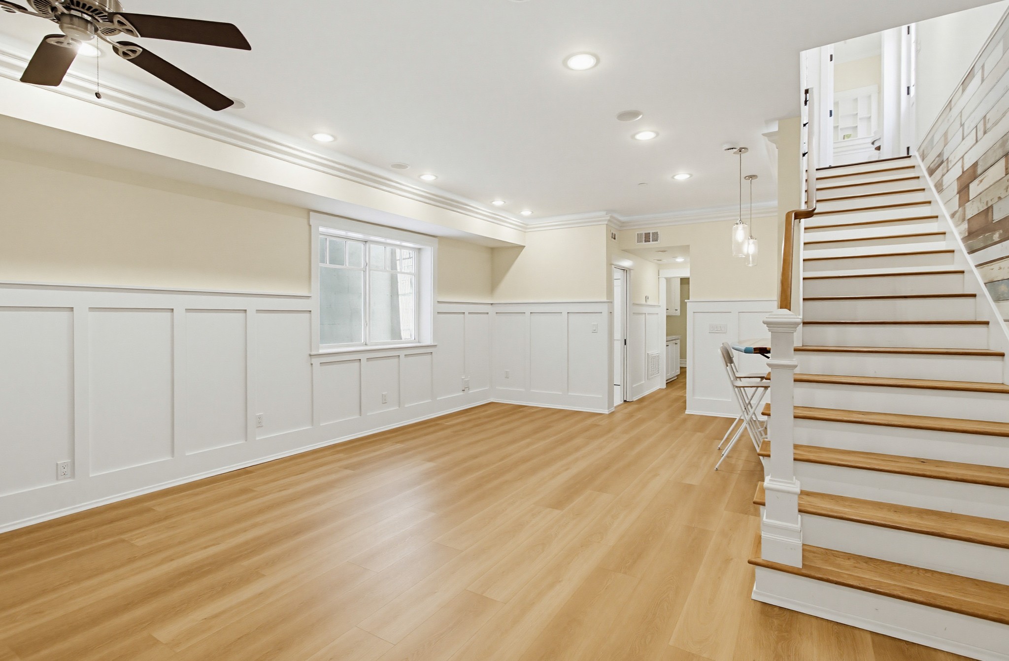 Virtual tour photo 33 of 79 for 464 C Ave
