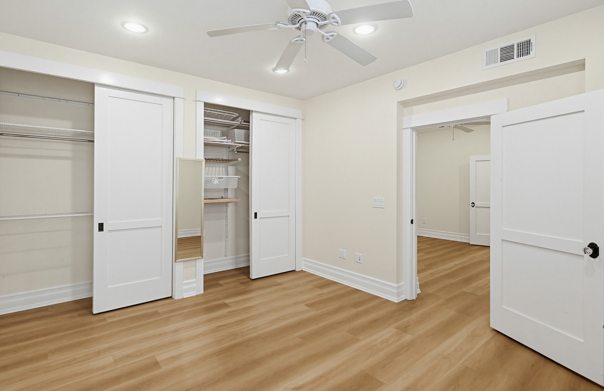 Virtual tour photo 47 of 79 for 464 C Ave