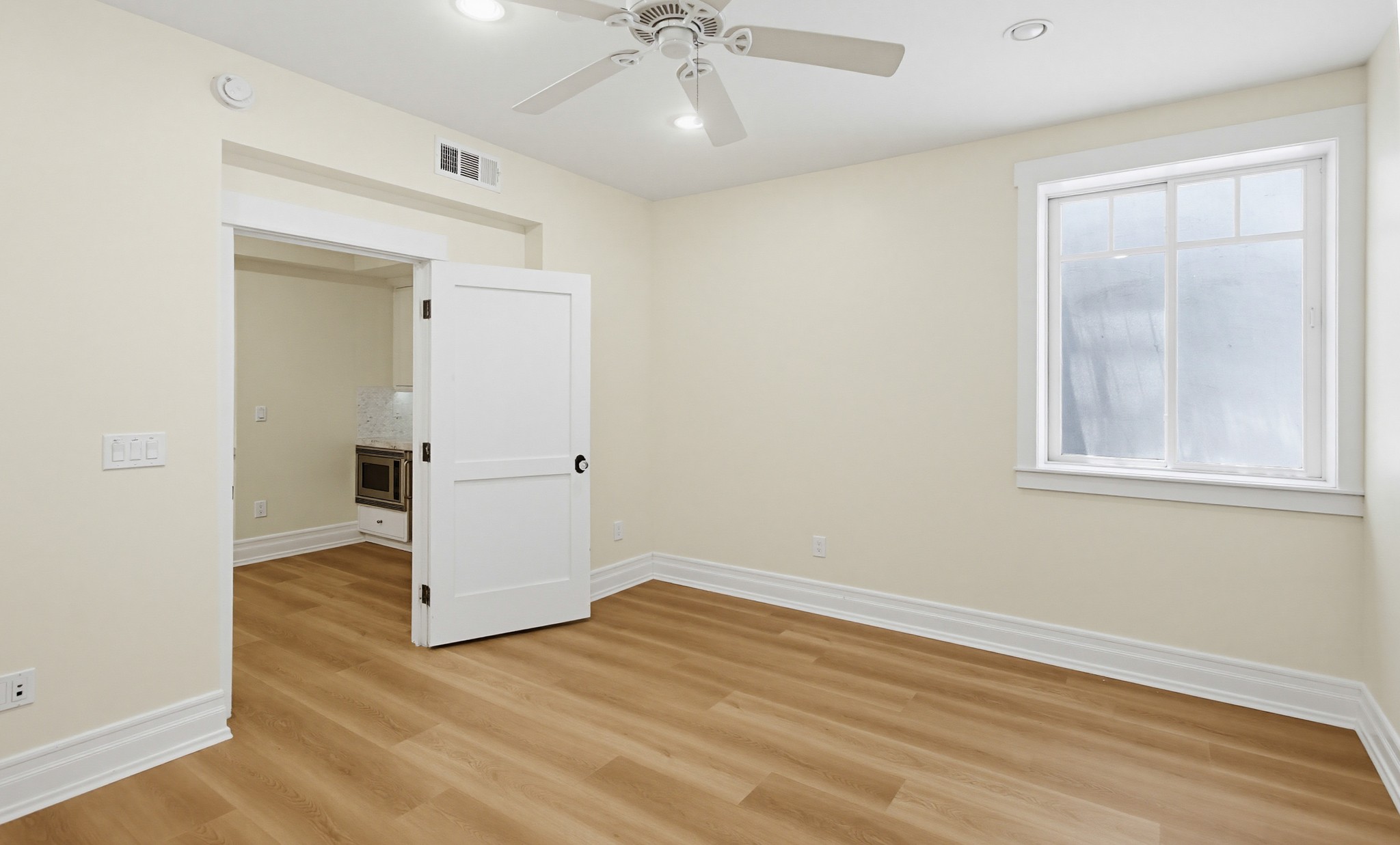 Virtual tour photo 48 of 79 for 464 C Ave