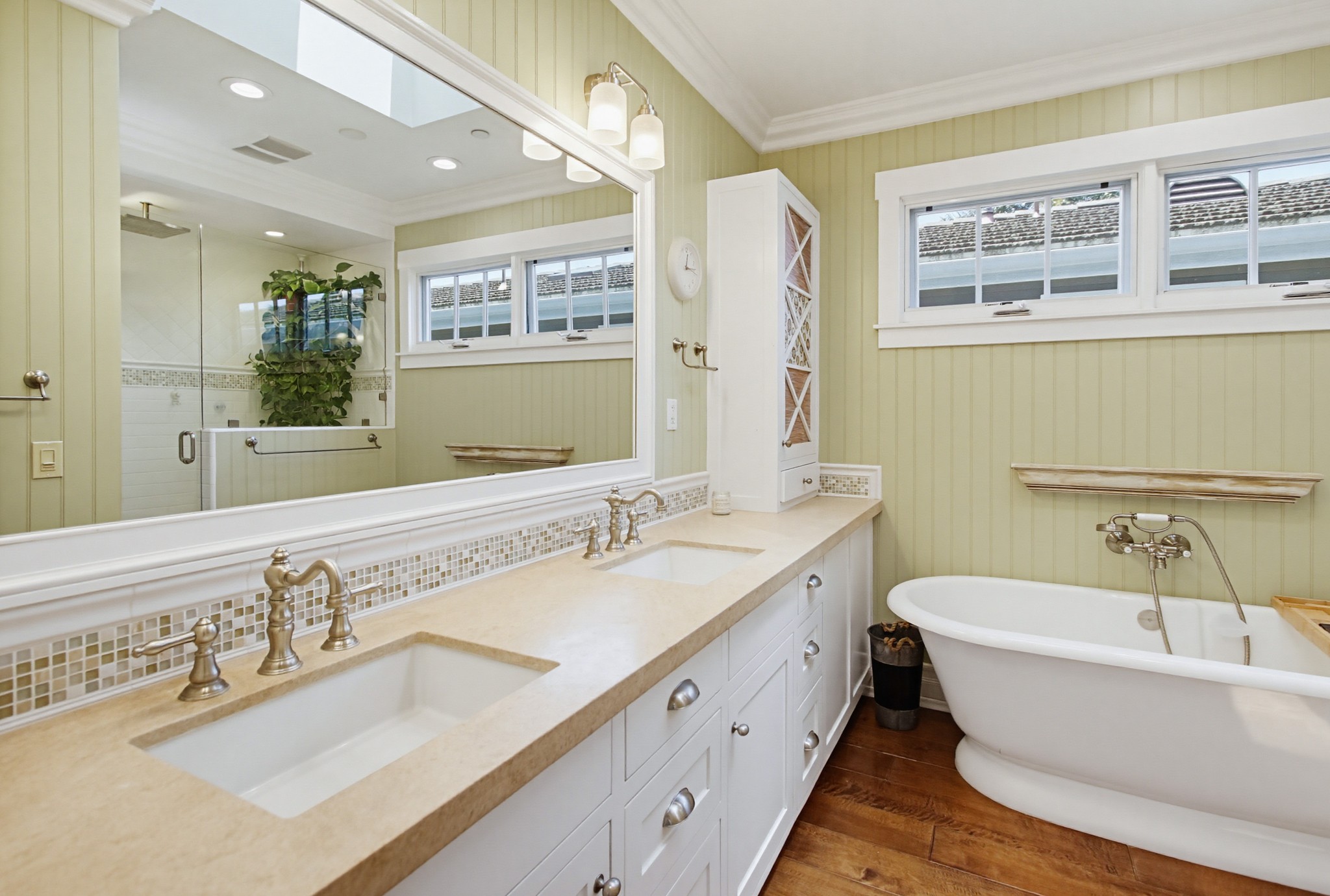 Virtual tour photo 54 of 79 for 464 C Ave