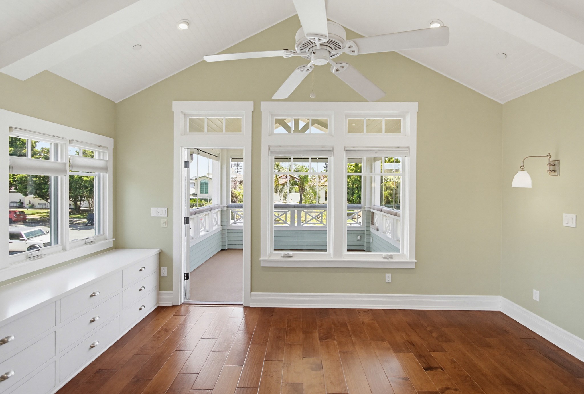 Virtual tour photo 59 of 79 for 464 C Ave