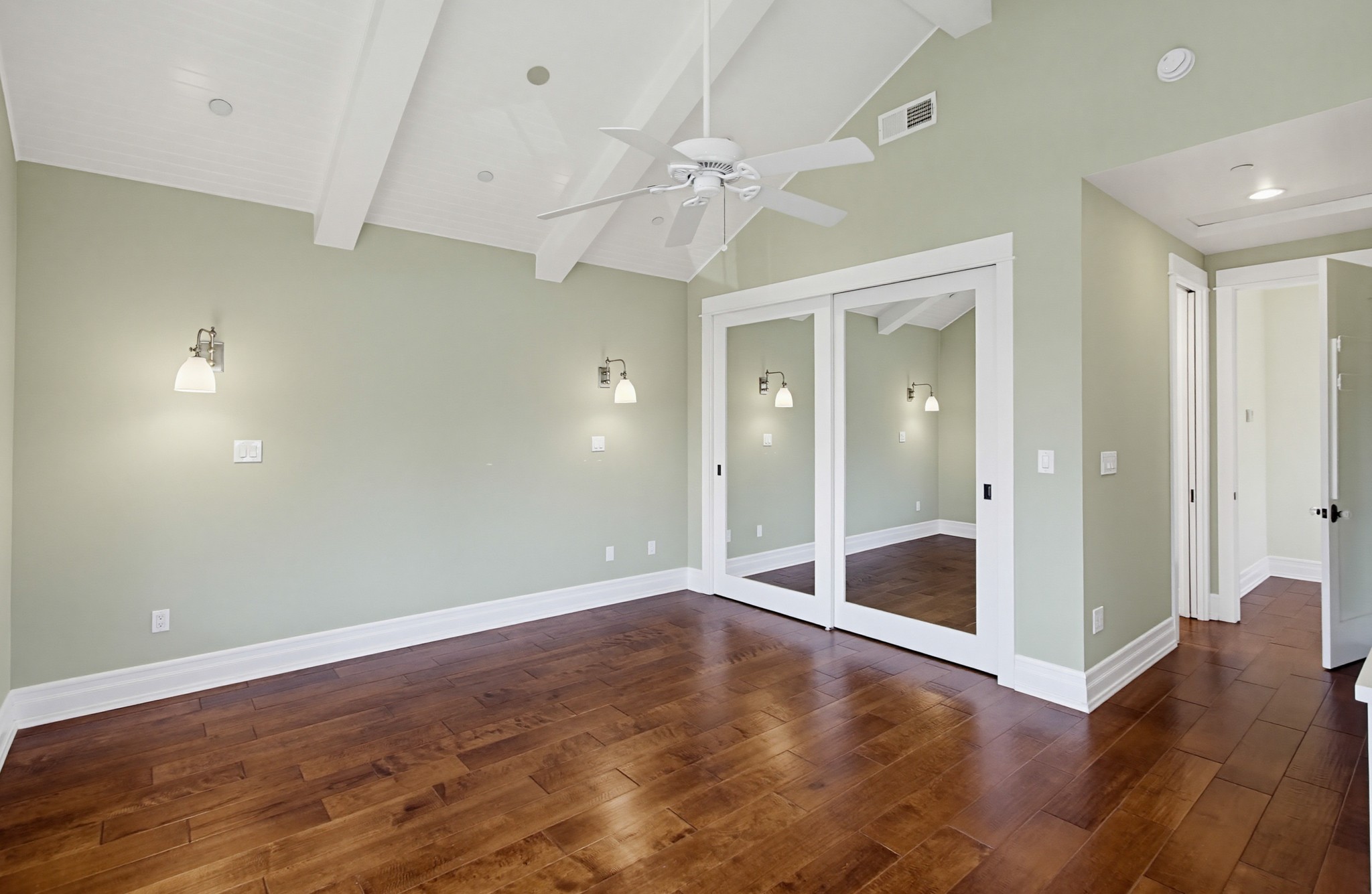 Virtual tour photo 62 of 79 for 464 C Ave