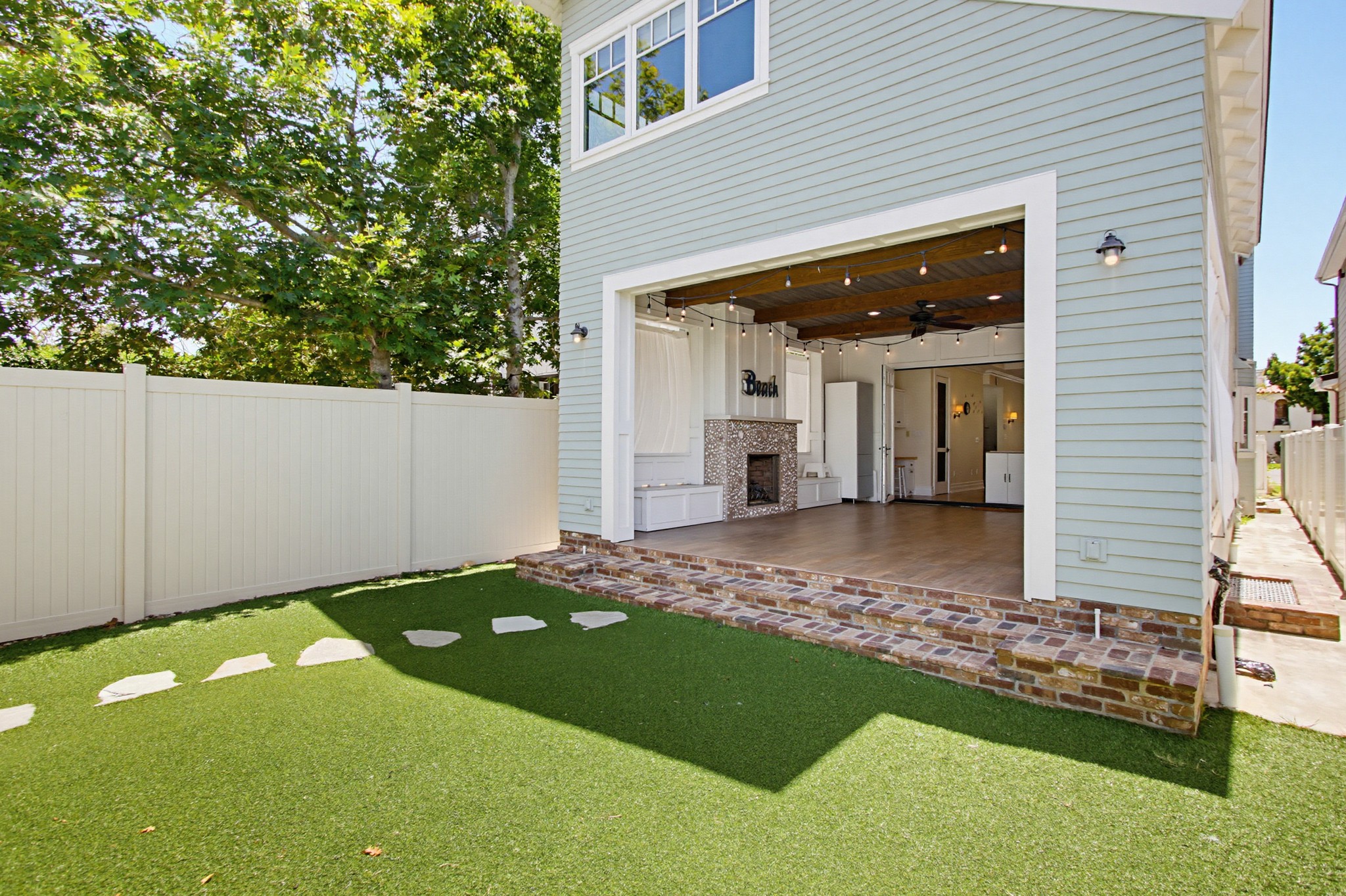 Virtual tour photo 72 of 79 for 464 C Ave