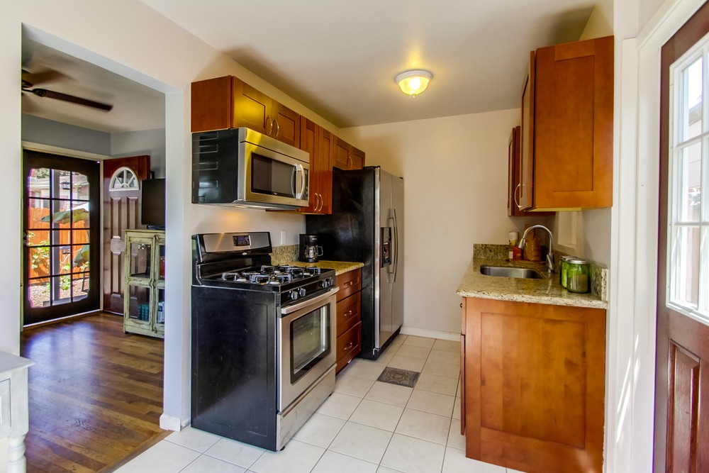 Virtual tour photo 11 of 48 for 4641 38th St