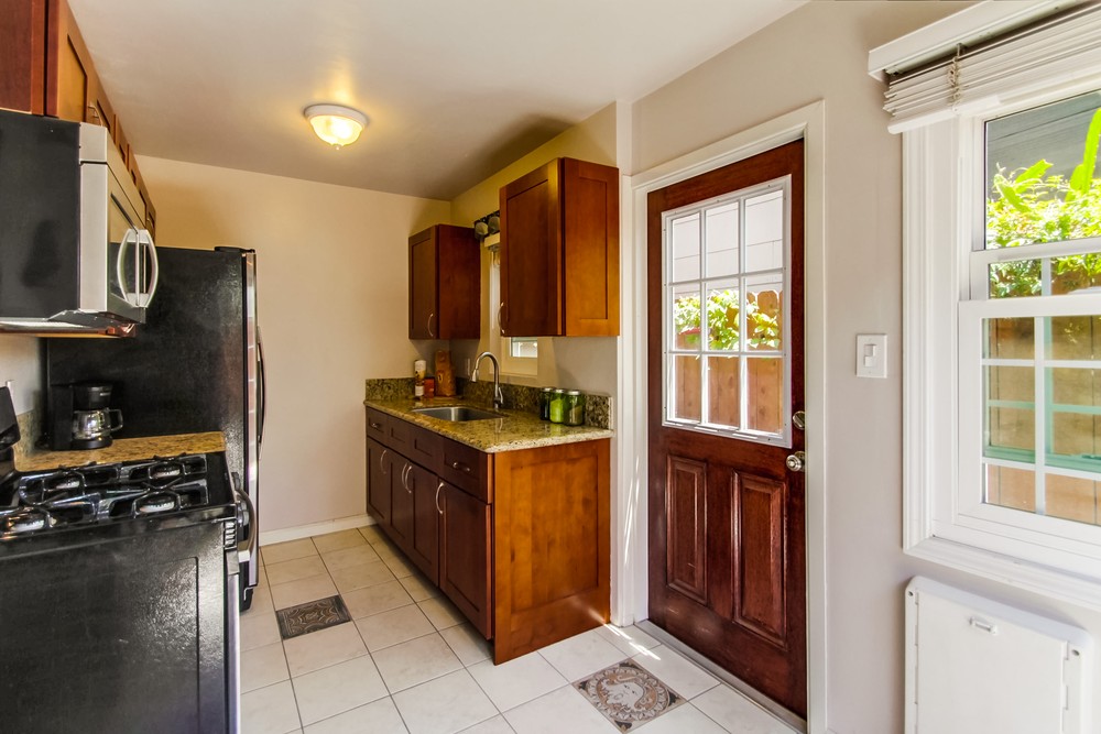 Virtual tour photo 12 of 48 for 4641 38th St