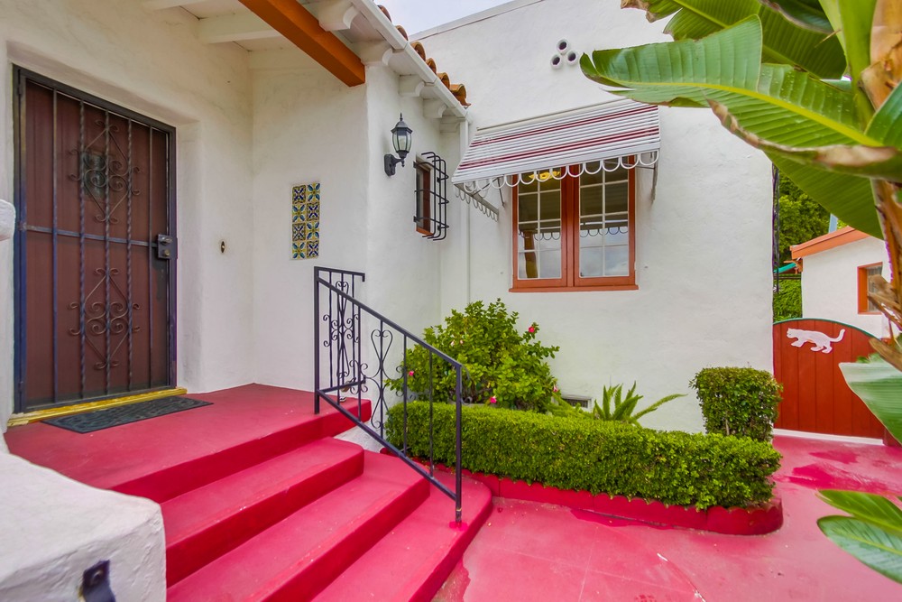 Virtual tour photo 6 of 40 for 4641 Cajon Way