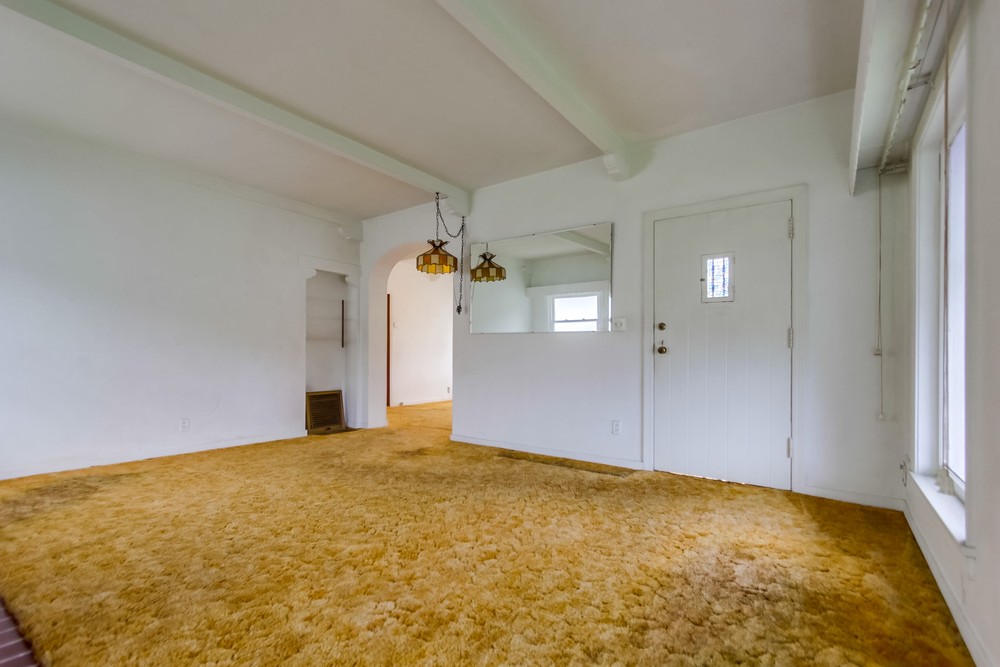 Virtual tour photo 8 of 40 for 4641 Cajon Way