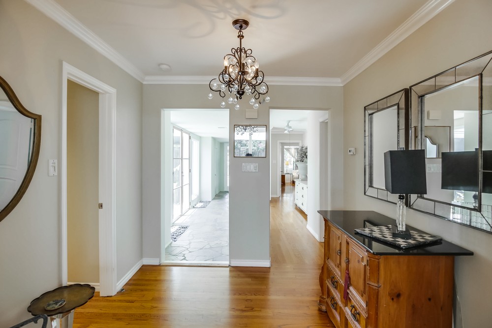 Virtual tour photo 20 of 45 for 4643 Alice St