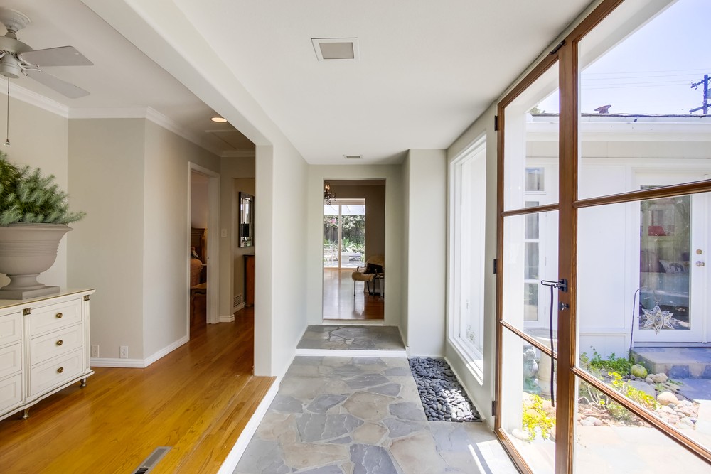 Virtual tour photo 23 of 45 for 4643 Alice St