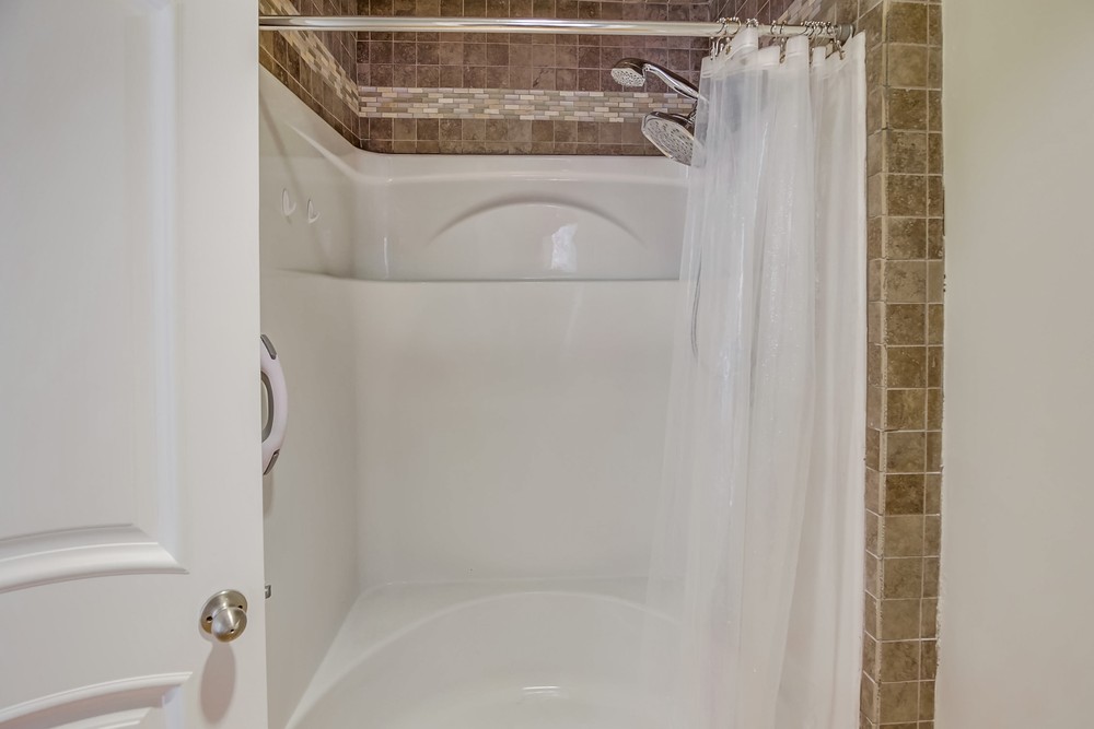 Virtual tour photo 28 of 45 for 4643 Alice St