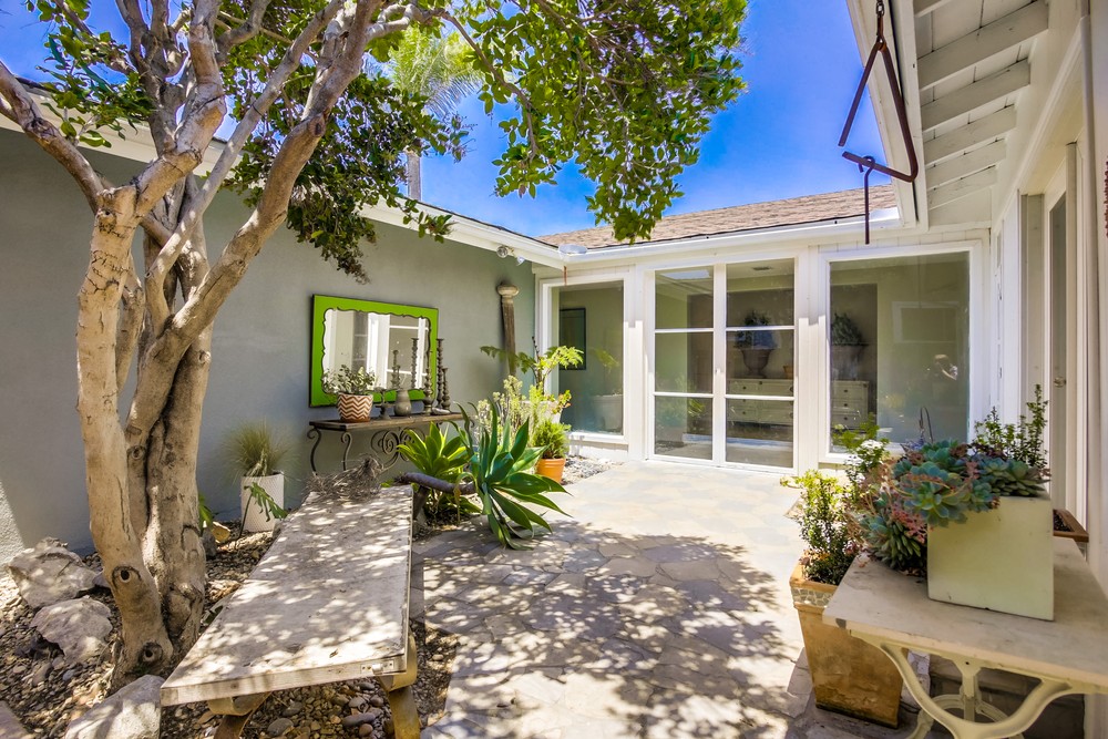 Virtual tour photo 38 of 45 for 4643 Alice St