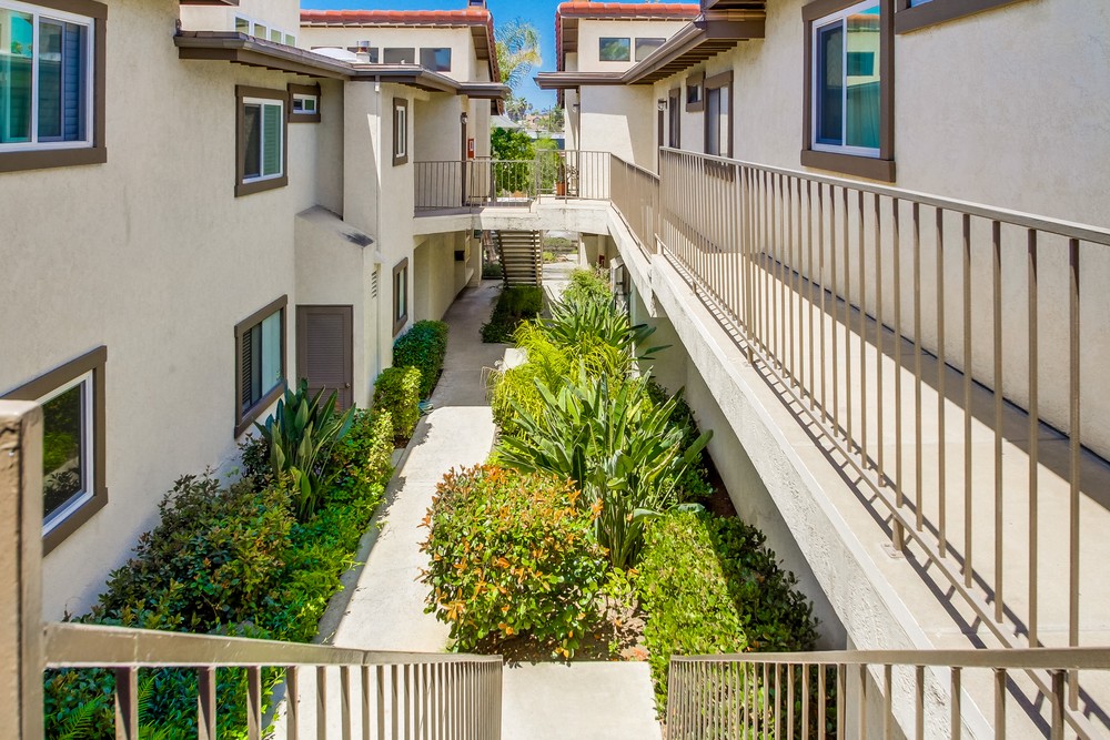 Virtual tour photo 7 of 26 for 4645 Mississippi St #6