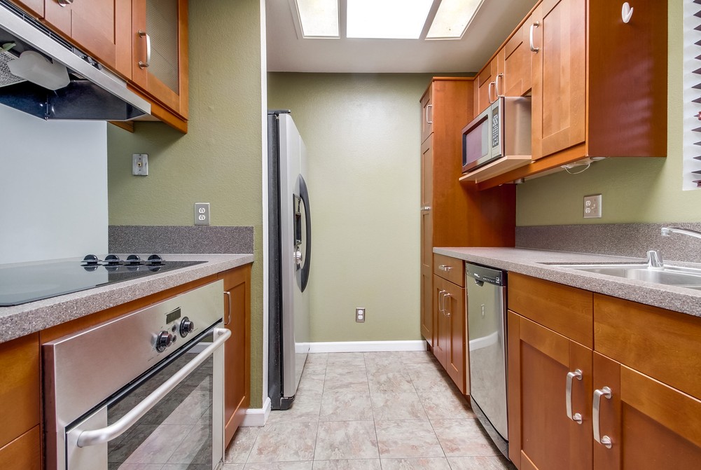Virtual tour photo 12 of 26 for 4645 Mississippi St #6