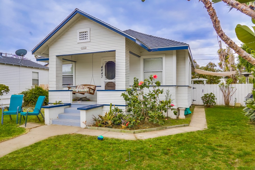 Virtual tour photo 1 of 36 for 4647 Larkspur St