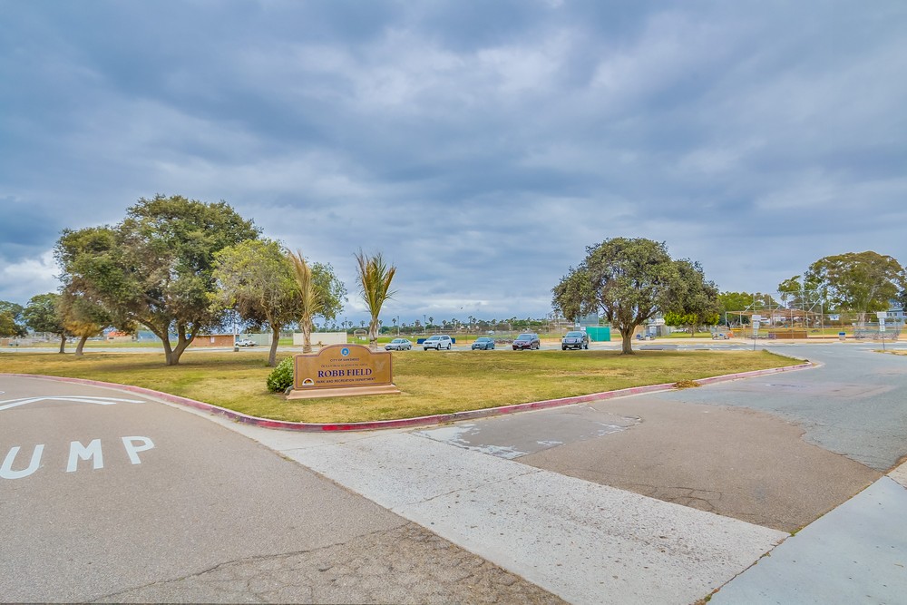 Virtual tour photo 29 of 36 for 4647 Larkspur St