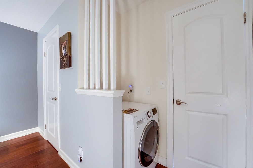 Virtual tour photo 34 of 44 for 4647 Pico St APT 104