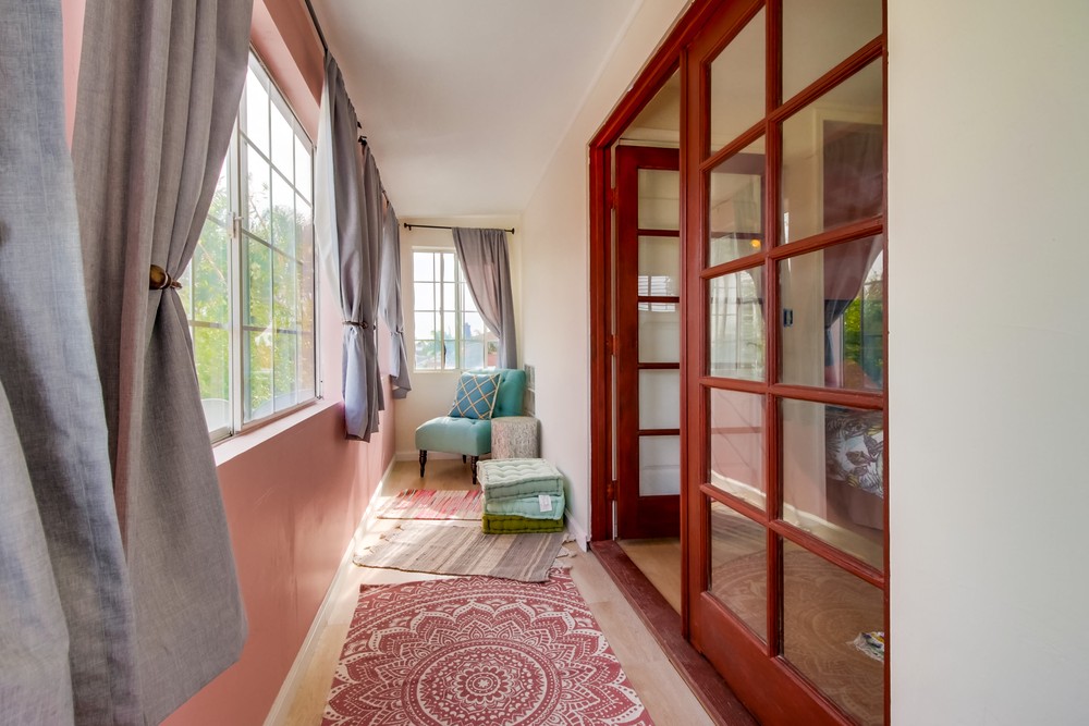Virtual tour photo 34 of 65 for 4647 Winona Ave