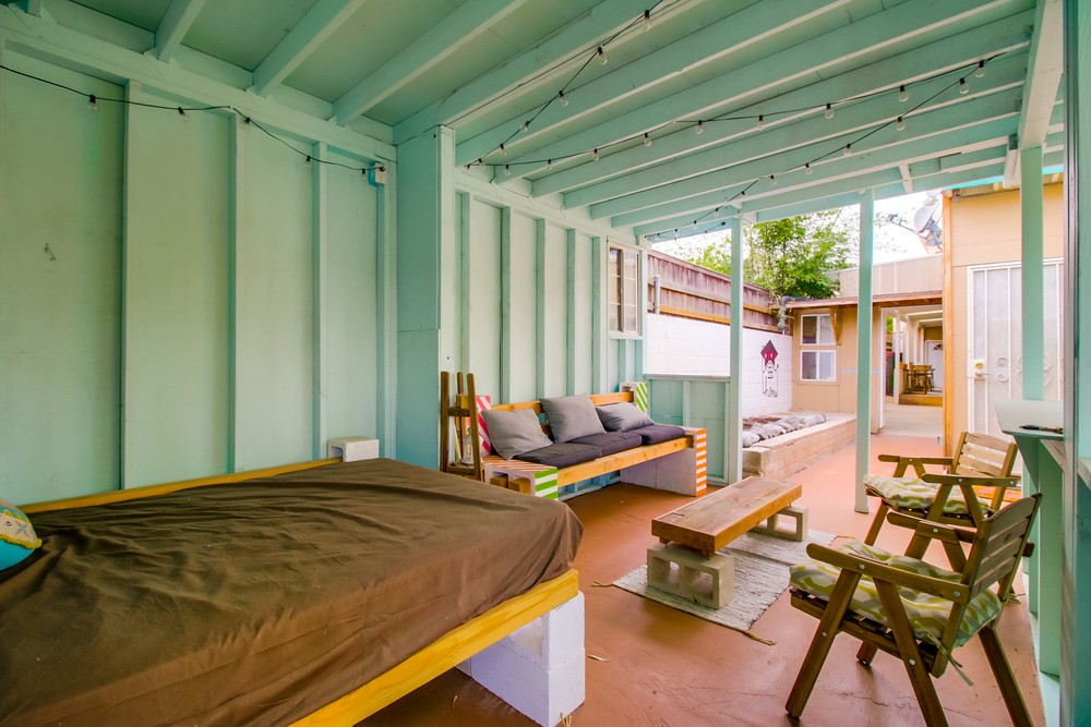 Virtual tour photo 59 of 65 for 4647 Winona Ave